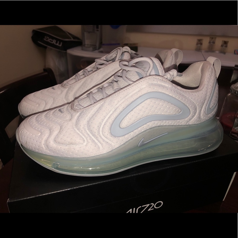 Nike Air Max 720